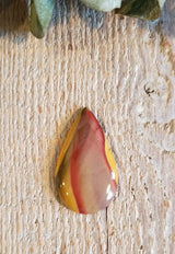 Mocaite, quartz