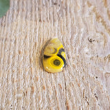 Bumblebee stone