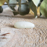 Moonstone (white)
