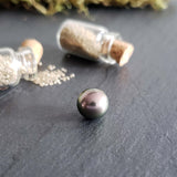 Tahitian pearl, baroque