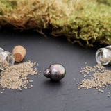 Tahitian pearl, baroque