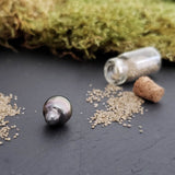 Tahitian pearl, baroque