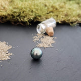 Tahitian pearl, semi-round