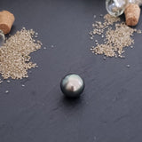 Perle de tahiti, semi-ronde